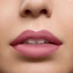 رژ لب صورتی کم رنگ نیلوفری اوریفلیم