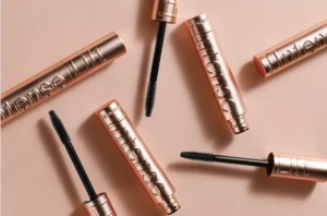 ریمل حجم‌ دهنده و لیفت‌ کننده Intense Lift فارماسی